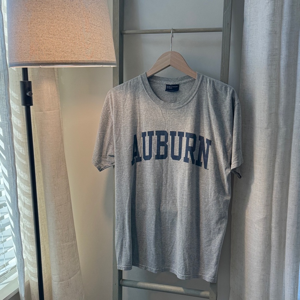 MV Sport Heather Gray AUBURN T-Shirt LARGE